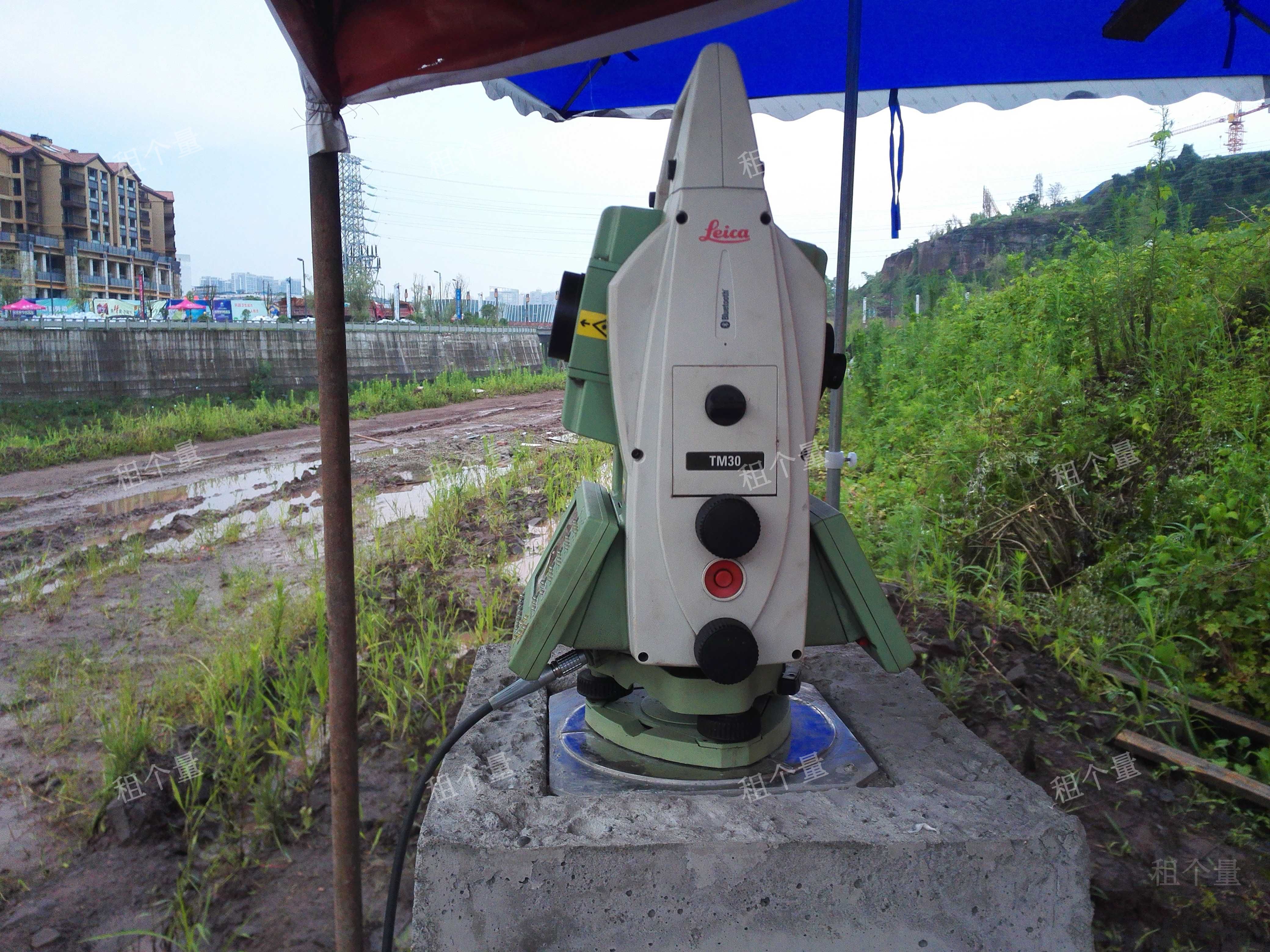 TM50全站儀廣安富盈加加州陽光一期搶險(xiǎn)監(jiān)測